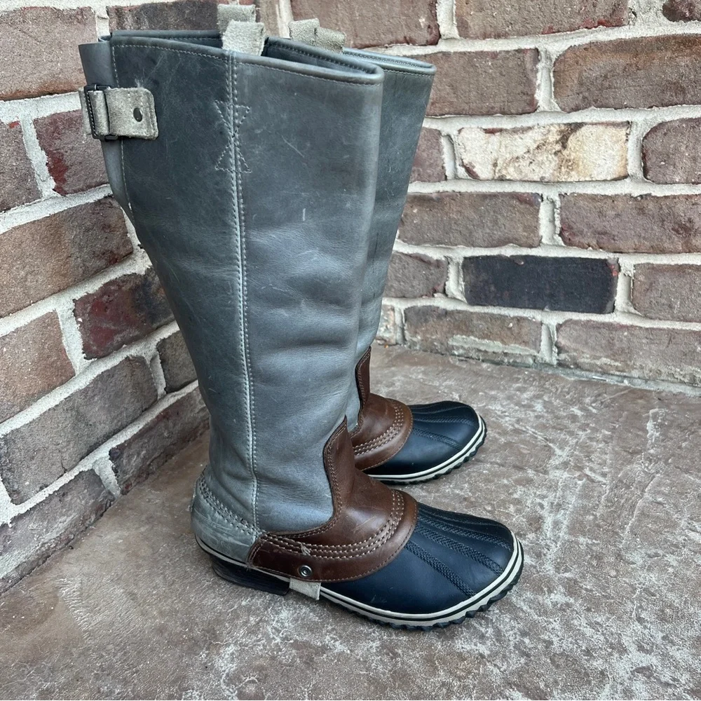 Sorel Women's Two-Tone Winter Boots - Picture 2 of 11